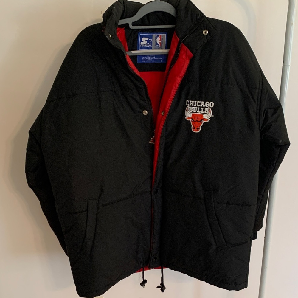 STARTER Black and Red Chicago Bulls Jacket